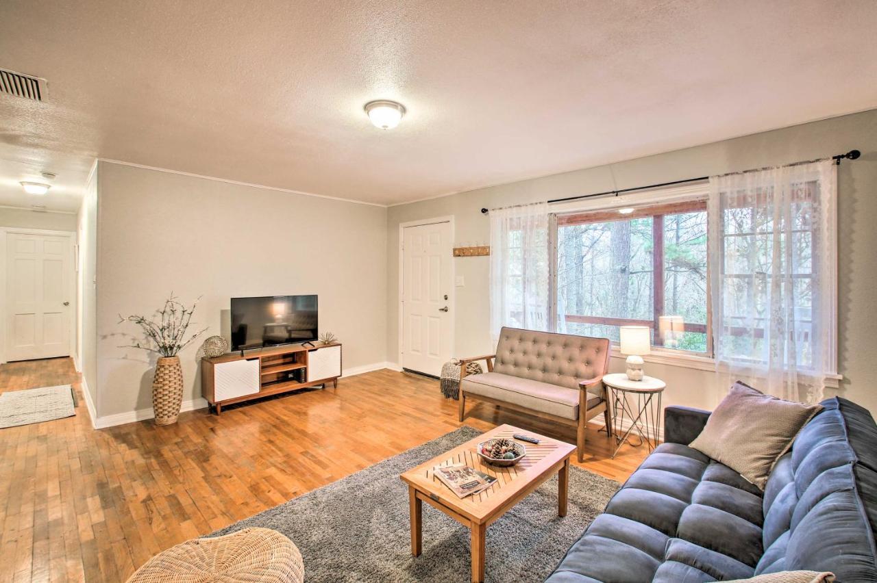 Centrally Located Hot Springs Home With Deck! Eksteriør bilde